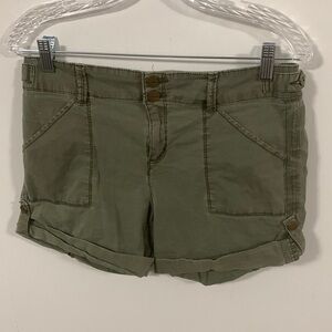 Sanctuary shorts Olive color Size 28.  Some signs of wear, lot of life left